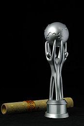 明艳动人 《光环：战斗进化》复刻版8K光追效果演示